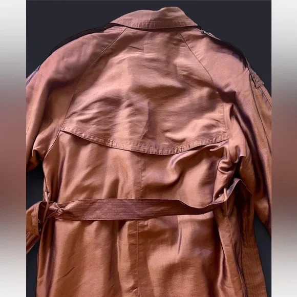 Women’s vintage London Fog trench coat - Picture 7 of 7